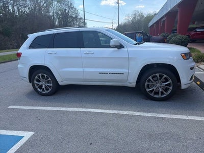 2020 Jeep Grand Cherokee Summit