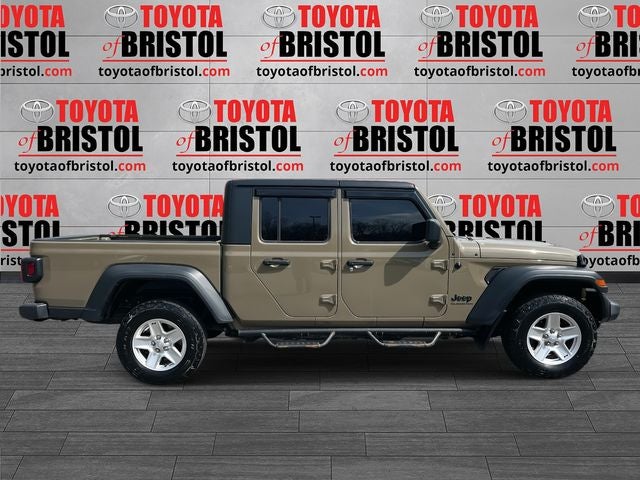 2020 Jeep Gladiator Sport