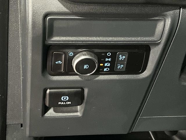 2023 Ford F-150 XL STX