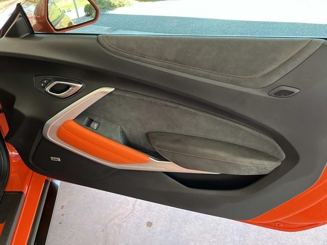 2018 Chevrolet Camaro 2LT 2LT