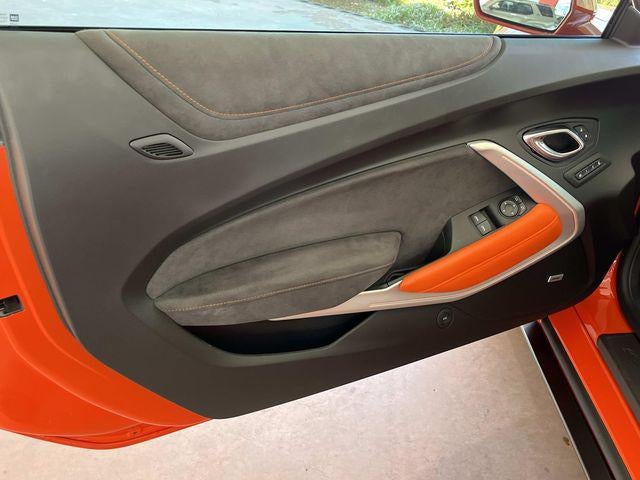 2018 Chevrolet Camaro 2LT 2LT