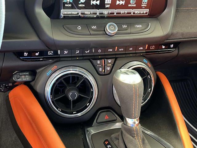 2018 Chevrolet Camaro 2LT 2LT