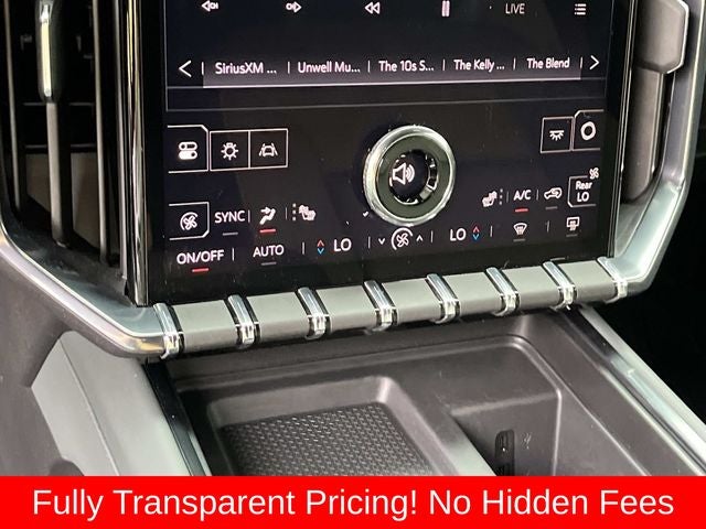 2025 GMC Acadia AT4