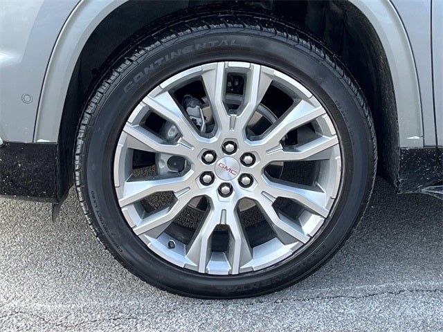 2025 GMC Acadia Denali