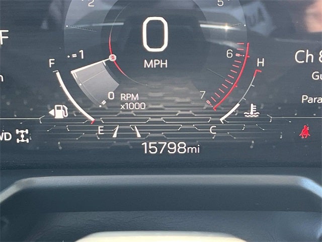 2025 GMC Acadia Denali