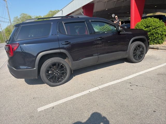 2022 GMC Acadia SLE
