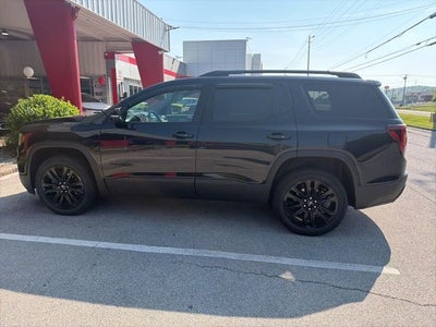 2022 GMC Acadia SLE