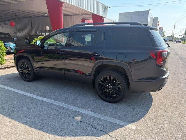 2022 GMC Acadia SLE