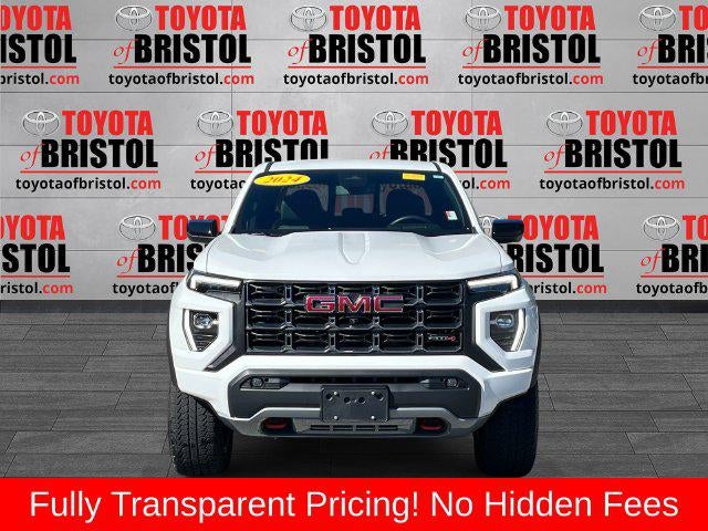 2024 GMC Canyon AT4