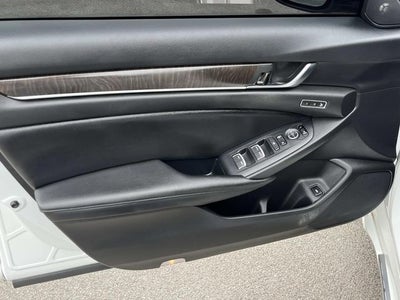 2019 Honda Accord Hybrid Touring