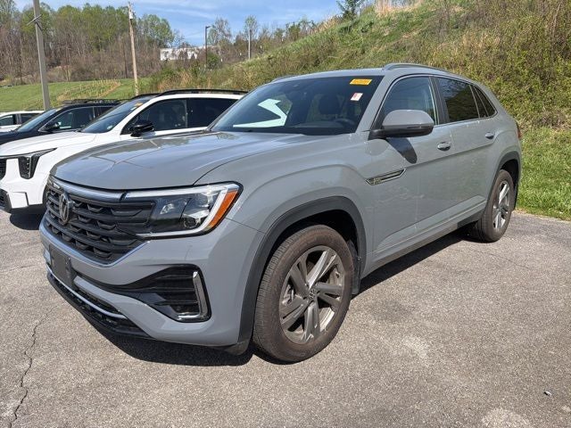 2024 Volkswagen Atlas Cross Sport 2.0T SEL R-Line