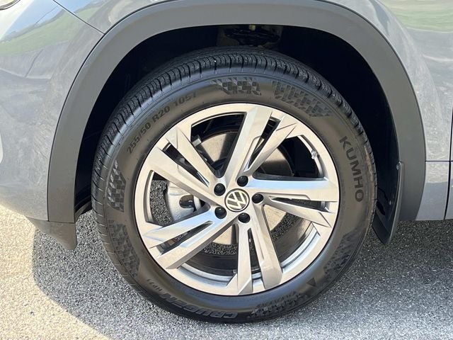 2024 Volkswagen Atlas Cross Sport 2.0T SEL R-Line