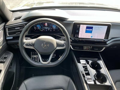 2024 Volkswagen Atlas Cross Sport 2.0T SEL R-Line