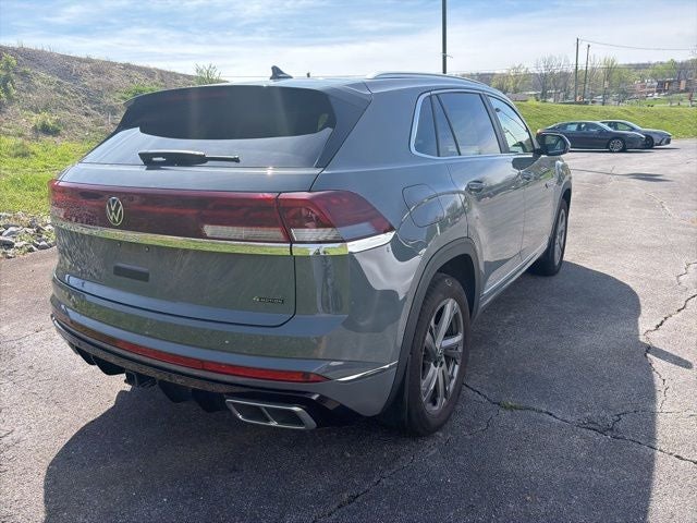 2024 Volkswagen Atlas Cross Sport 2.0T SEL R-Line