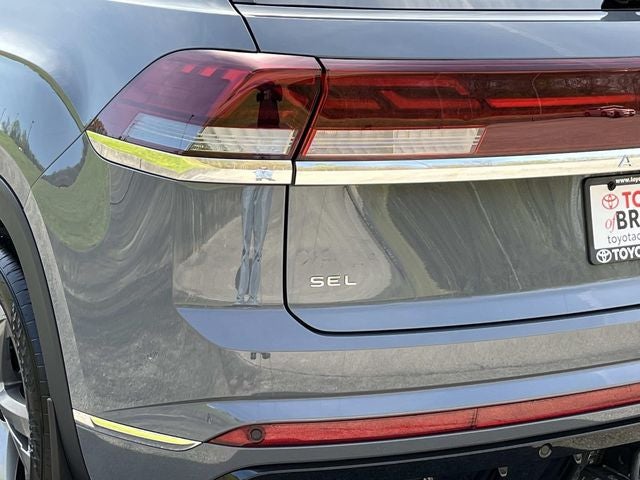 2024 Volkswagen Atlas Cross Sport 2.0T SEL R-Line