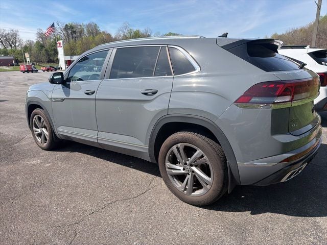 2024 Volkswagen Atlas Cross Sport 2.0T SEL R-Line