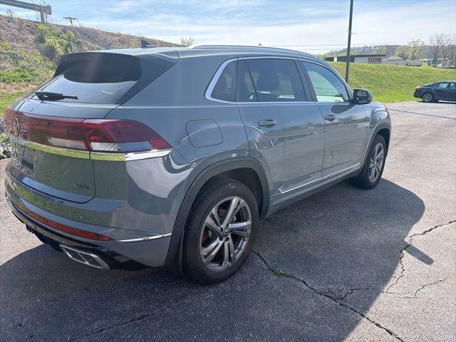 2024 Volkswagen Atlas Cross Sport 2.0T SEL R-Line