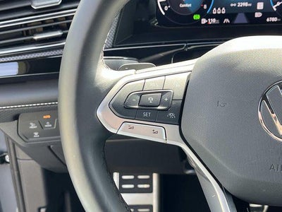 2024 Volkswagen Atlas Cross Sport 2.0T SEL R-Line