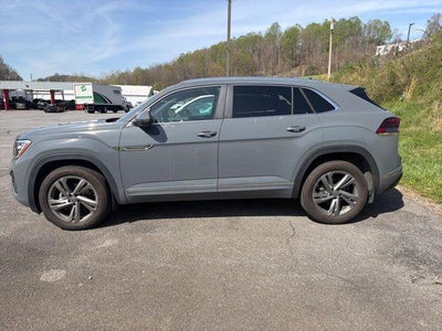 2024 Volkswagen Atlas Cross Sport 2.0T SEL R-Line