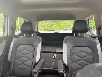 2024 Volkswagen Atlas 2.0T Peak Edition SEL