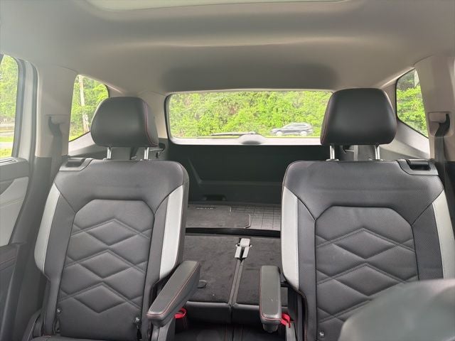 2024 Volkswagen Atlas 2.0T Peak Edition SEL