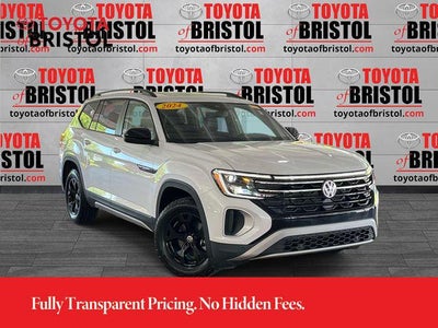 2024 Volkswagen Atlas 2.0T Peak Edition SEL