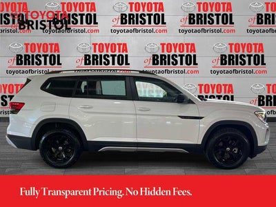 2024 Volkswagen Atlas 2.0T Peak Edition SEL