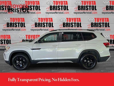 2024 Volkswagen Atlas 2.0T Peak Edition SEL