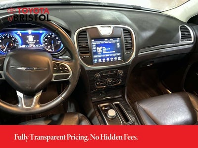 2018 Chrysler 300 Touring