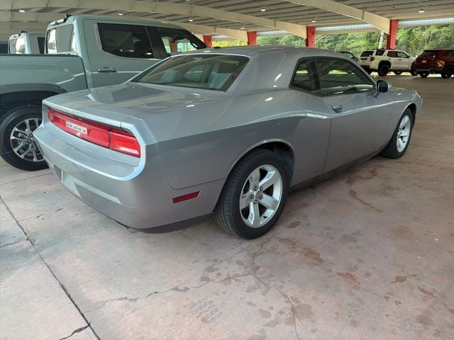 2013 Dodge Challenger SXT