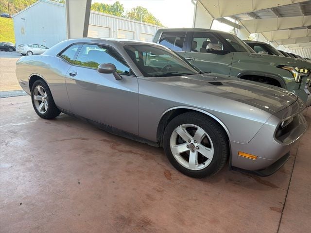 2013 Dodge Challenger SXT