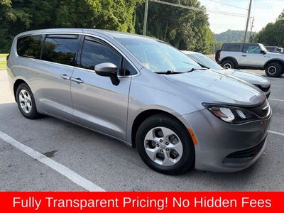 2017 Chrysler Pacifica LX