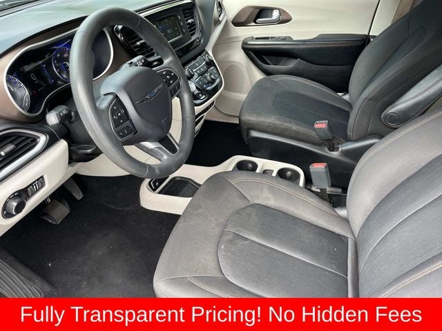 2017 Chrysler Pacifica LX