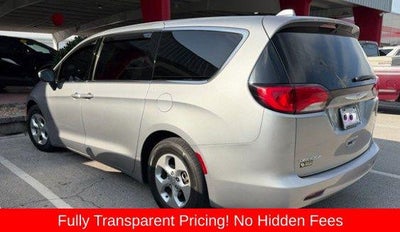 2017 Chrysler Pacifica LX