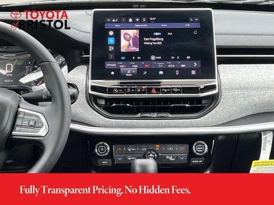 2024 Jeep Compass Latitude Lux