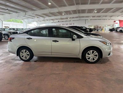 2020 Nissan Versa 1.6 S