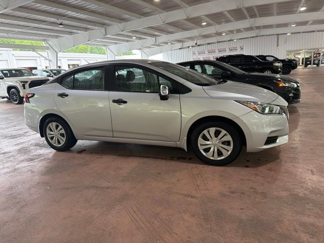 2020 Nissan Versa 1.6 S