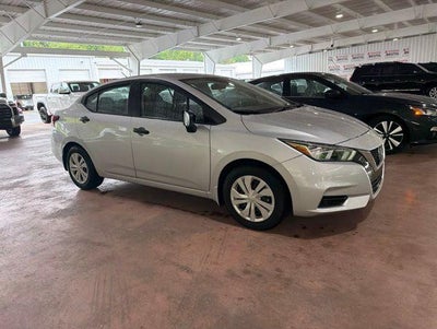 2020 Nissan Versa 1.6 S