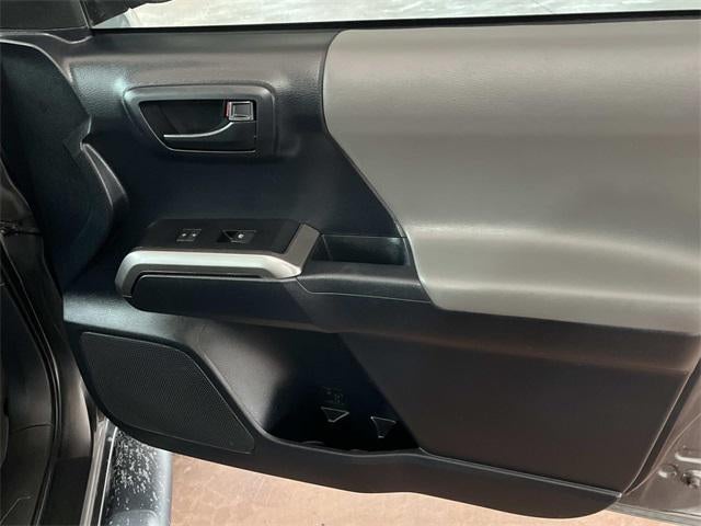 2019 Toyota Tacoma SR5 V6