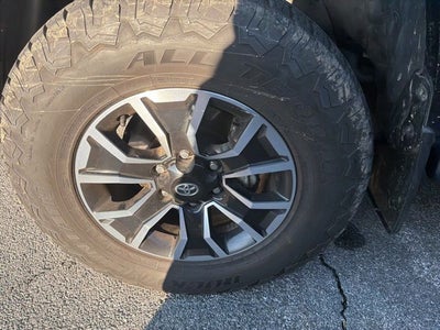 2023 Toyota Tacoma TRD Sport V6