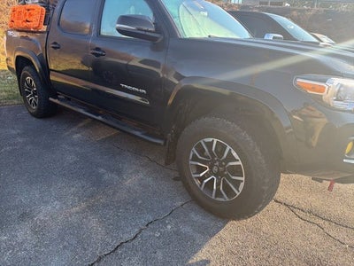 2023 Toyota Tacoma TRD Sport V6