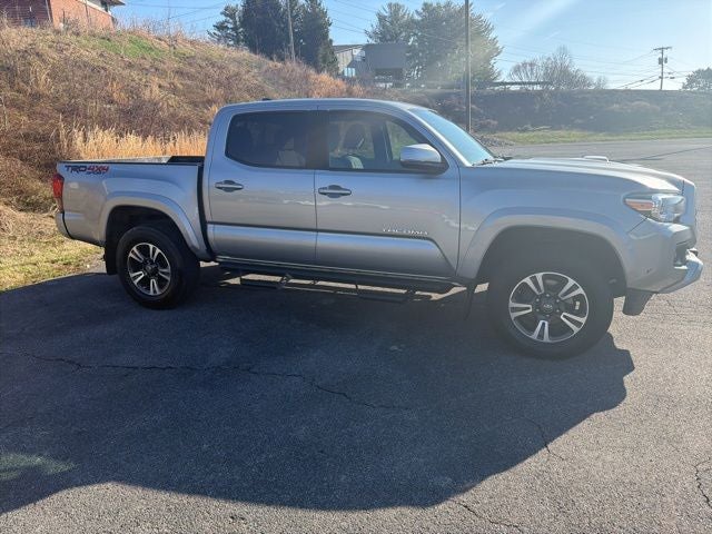 2019 Toyota Tacoma TRD Sport V6