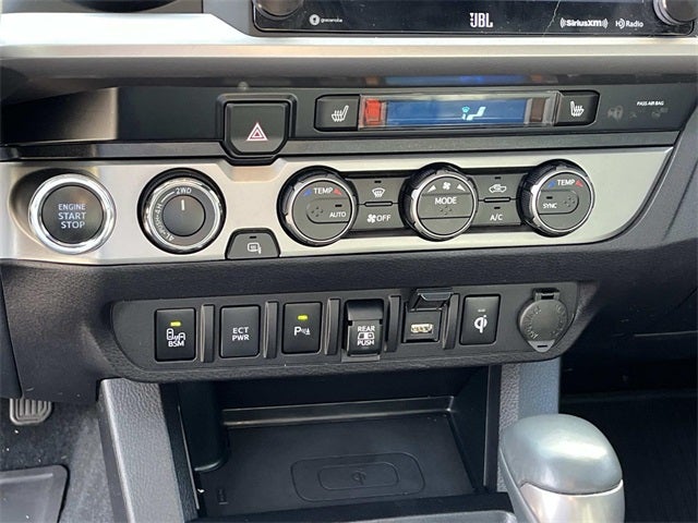 2020 Toyota Tacoma Limited V6