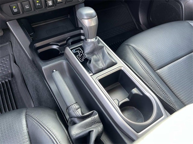 2020 Toyota Tacoma Limited V6