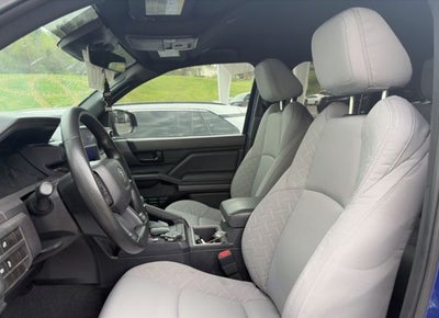 2025 Toyota Tacoma SR5 LIFTED