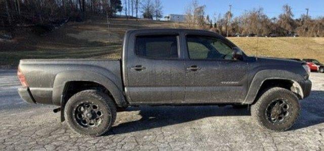 2015 Toyota Tacoma Base V6