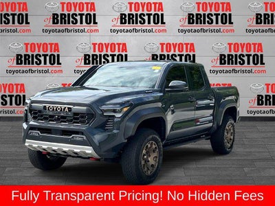 2025 Toyota Tacoma Hybrid Trailhunter