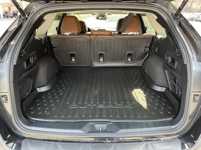 2023 Subaru Outback Touring