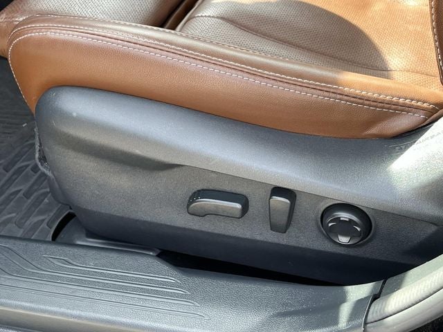 2023 Subaru Outback Touring