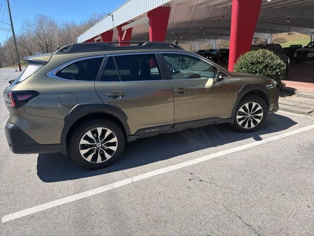 2025 Subaru Outback Limited XT